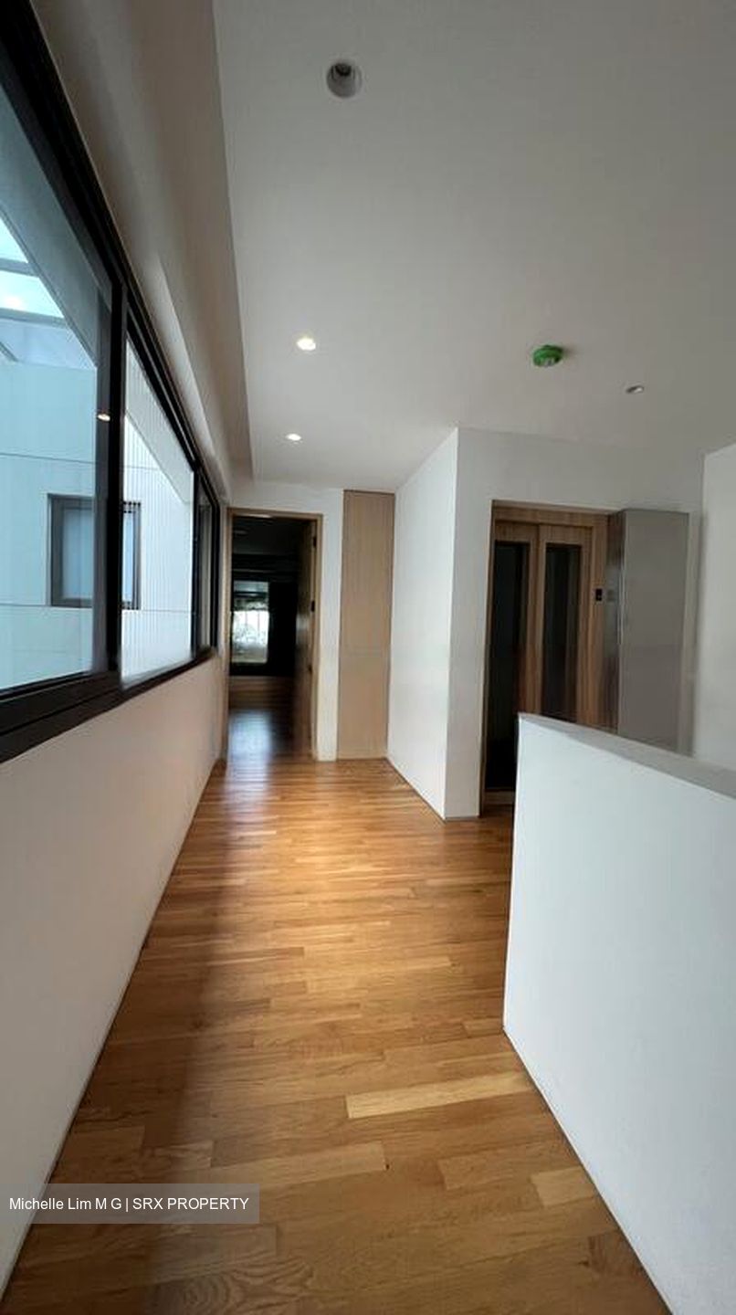 Elizabeth Drive (D23), Terrace #473859251